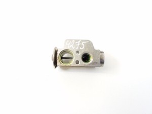 Porsche Cayenne 2011 Expansionsventil 7P0820679A