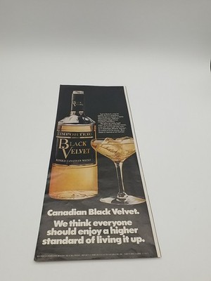 1971 PRINT AD CANADIAN BLACK VELVET WHISKEY