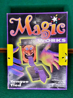 TONGUE TIED Vintage 'Magic Works' Magic Trick Tenyo Interest Collectable.