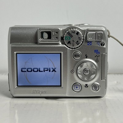 Nikon Coolpix 4600 4.0 Megapixel Digital Camera w/ SD Card 3x Zoom