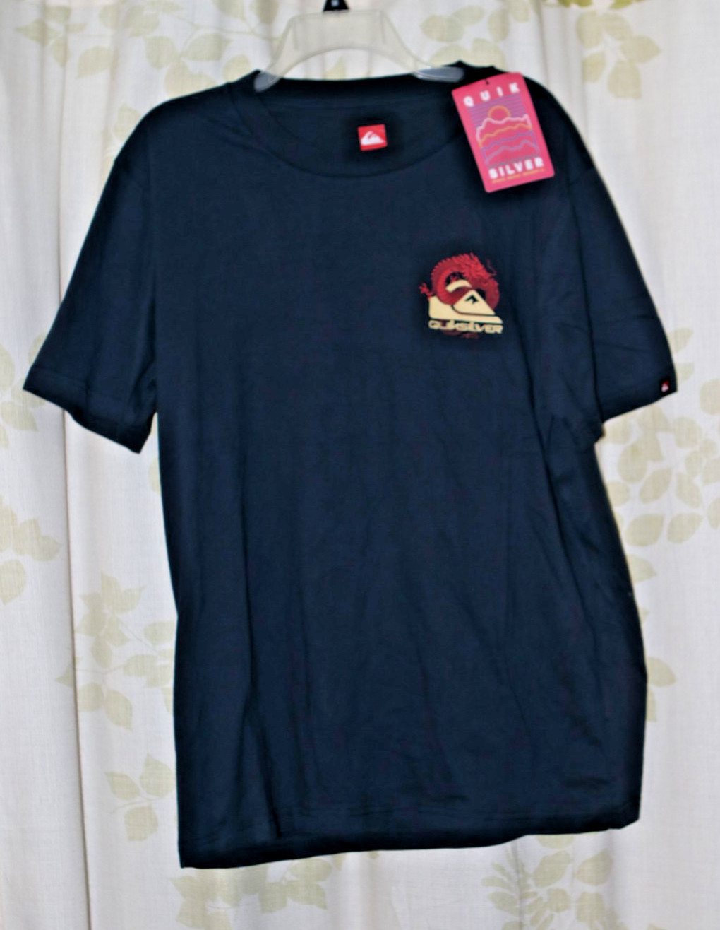 Quicksilver Chinese Dragon Master Men's Soft 100% Cotton T-shirt $40 NEW L