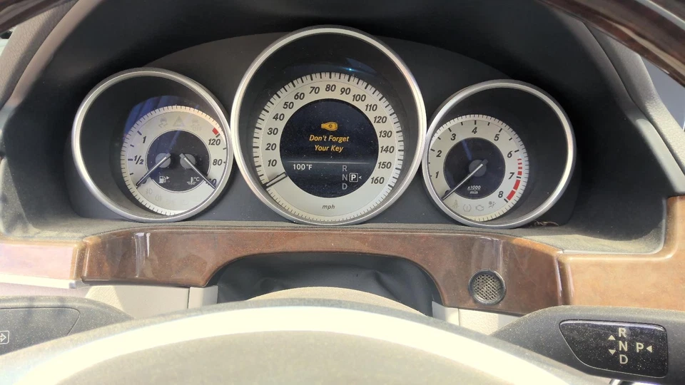 Medidor de flujo de aire de inyección de combustible usado se adapta a: Mercedes-benz Mercedes clase e 251 2014 Foto 2 de 4