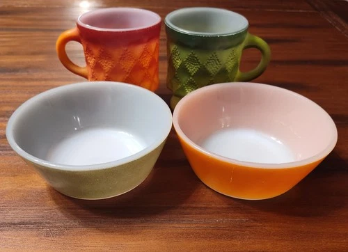 Vintage Anchor Hocking Fire King Diamond Orange Green Mugs & Orange Green Bowls