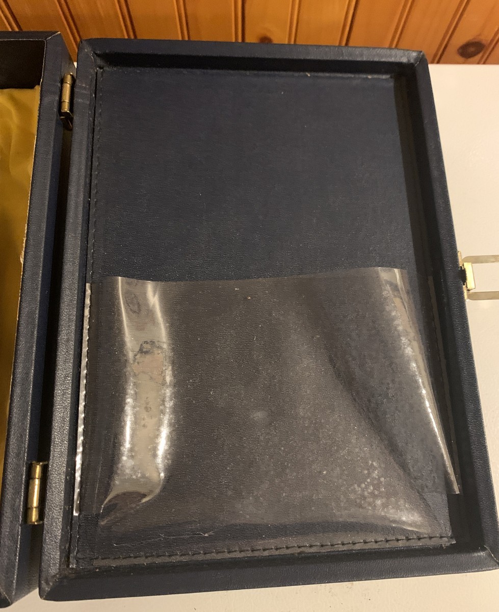 Late 1970s Planters Mr. Peanut Salesman Sample Decanter Case Full