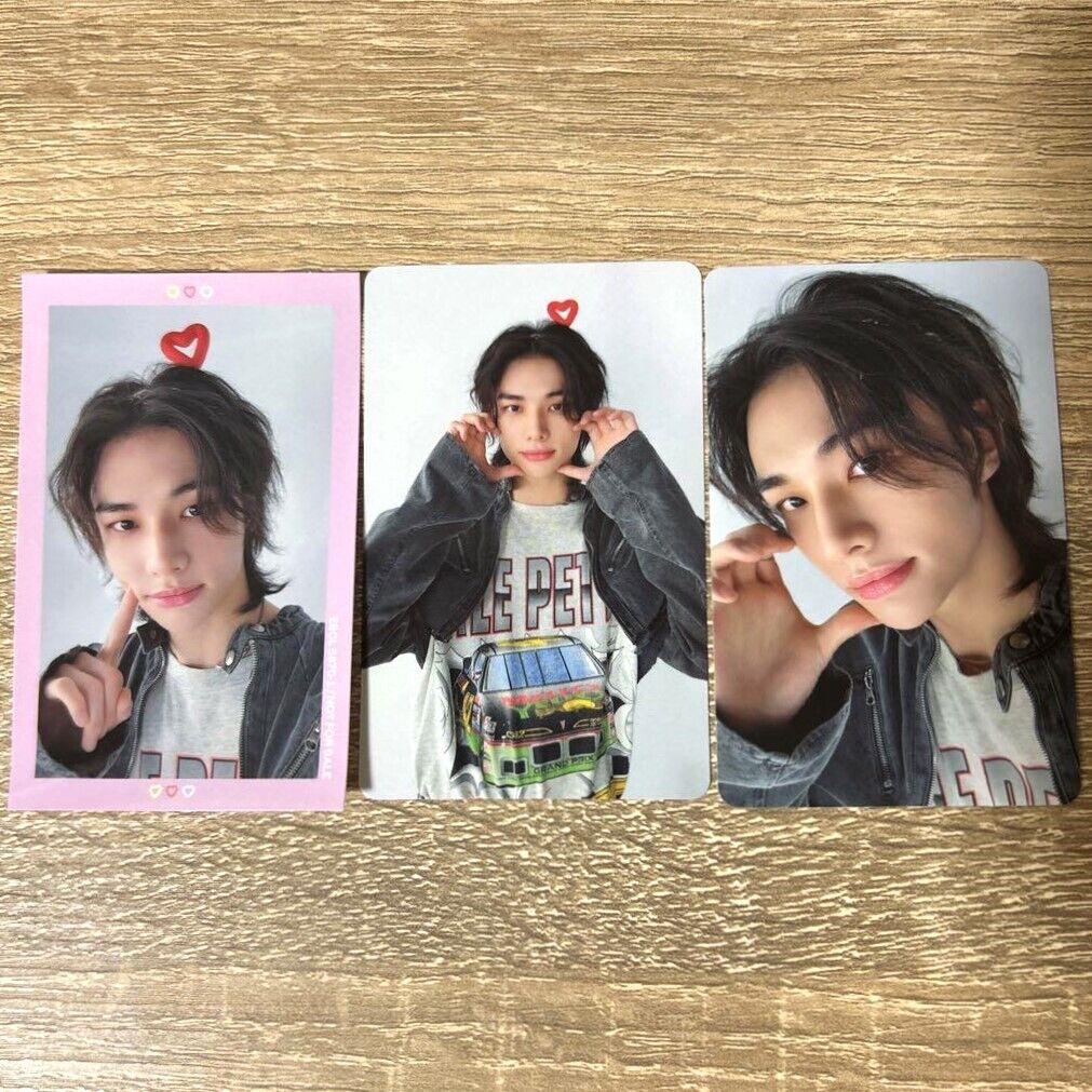 Stray Kids HYUNJIN Social Path A ver. Official Photocard Stray Kids HYUNJIN Social Path A ver. Official Photocard