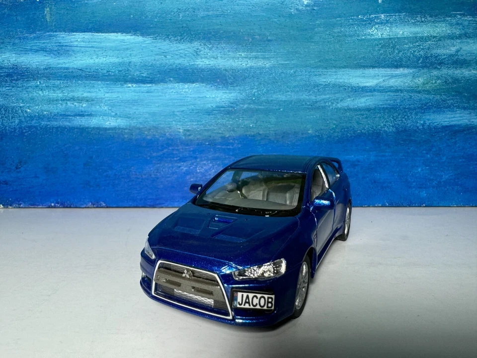 PLACAS PERSONALIZADAS Diecast Mitsubishi Lancer Evolution X 1:36 Modelo Niño En Caja Foto 2 de 4