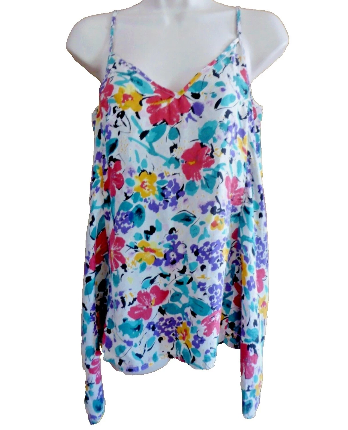 Tops floral Casual Cynthia Vincent para Mujeres