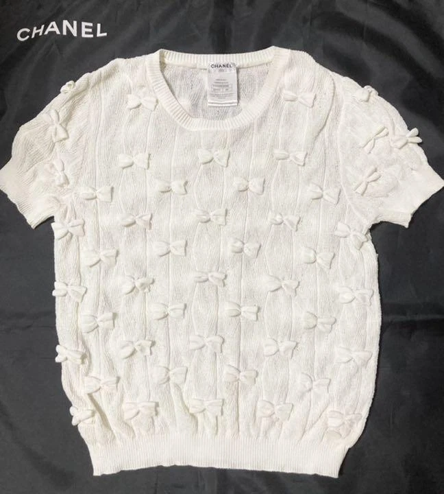 Chanel knit sale top