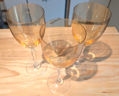 Pier 1 Amber Crackle Glass (Golden Luster) Red Wine Goblets