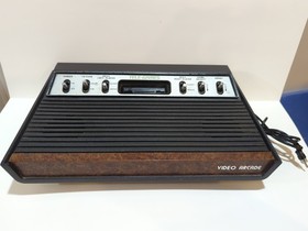 Atari 2600 Sears Tele Game Heavy Sixer Console With Games and controller. Tested