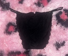Victoria's Secret Dream Angels black mini string bikini lace trim rosette M NWOT