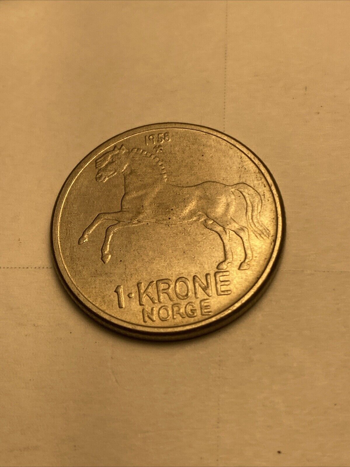 Foto 10 di 14