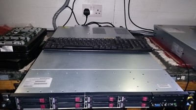 HP Proliant DL360 Gen 7 Dual XEON X5670 12 Kerne 64GB RAM 8x 300 10K SAS VMWARE 
