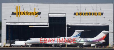 FOTO FLUGZEUG VT-AGL - BOMBARDIER GLOBAL 6500 UND N388FT GULFSTREAM V STN 1
