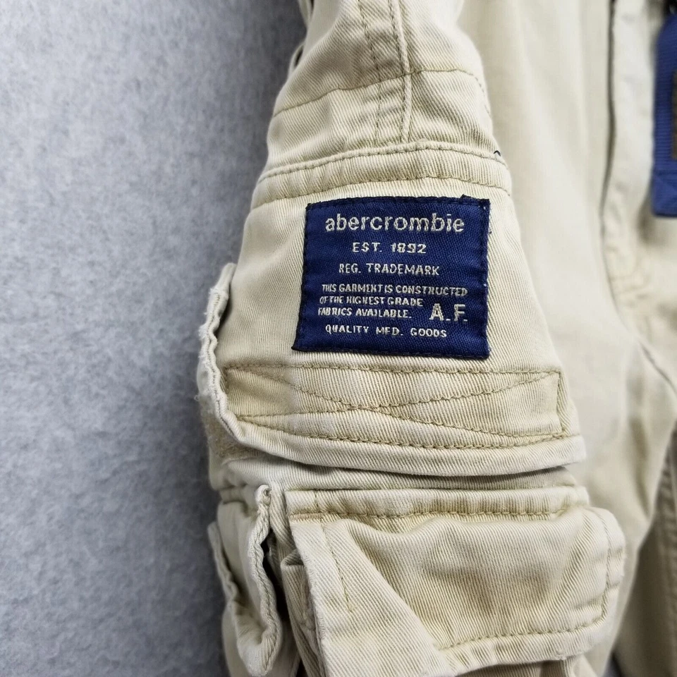 Pantalones Cortos Carga Abercrombie & Fitch Juveniles Grandes Bronceados Bolsillos Cinturón Niños Foto 3 de 4