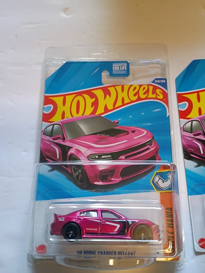Lote de Dodge Charger Hellcat STH 2025 Hot Wheels N Case '20 🔥 Plus No STH Foto 2 de 4