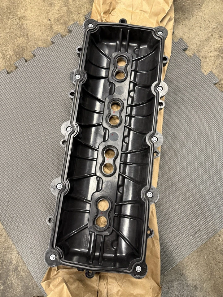 Nuevo conjunto de cubierta de válvula para Hemi 5,7 L número de pieza 53022085AD Foto 3 de 4