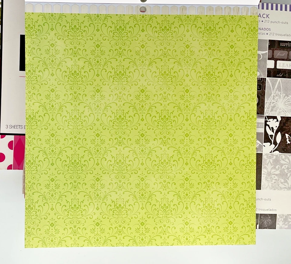 Lote de 4 almohadillas de papel para álbum de recortes Bo Bunny plus More 12x12 Foto 4 de 4