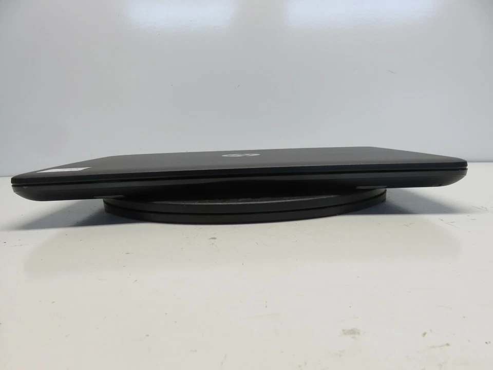 Ноутбук HP 15-G020DX AMD A6-5200 4 ГБ Ram жесткий диск 1 ТБ Windows 10 — без аккумулятора - Изображение 2 из 4