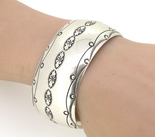 Antique Sterling Silver J Wright Navajo Cuff 29mm Bangle Bracelet 7.5 in - Picture 6 of 6