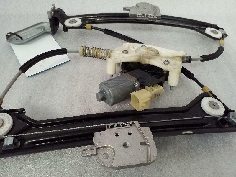 15 MASERATI Right Side/rear/cargo Regulator