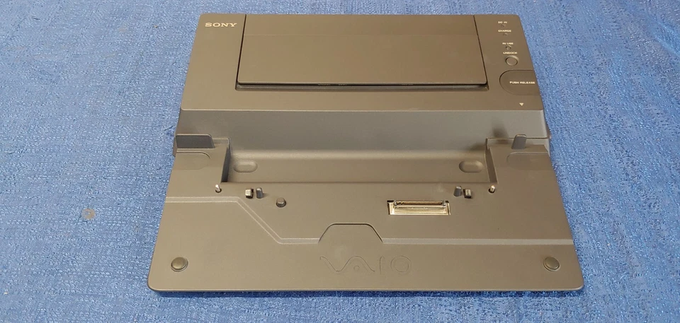 Sony VAIO VGP-PRBX1 Docking Station - Image 4 of 4