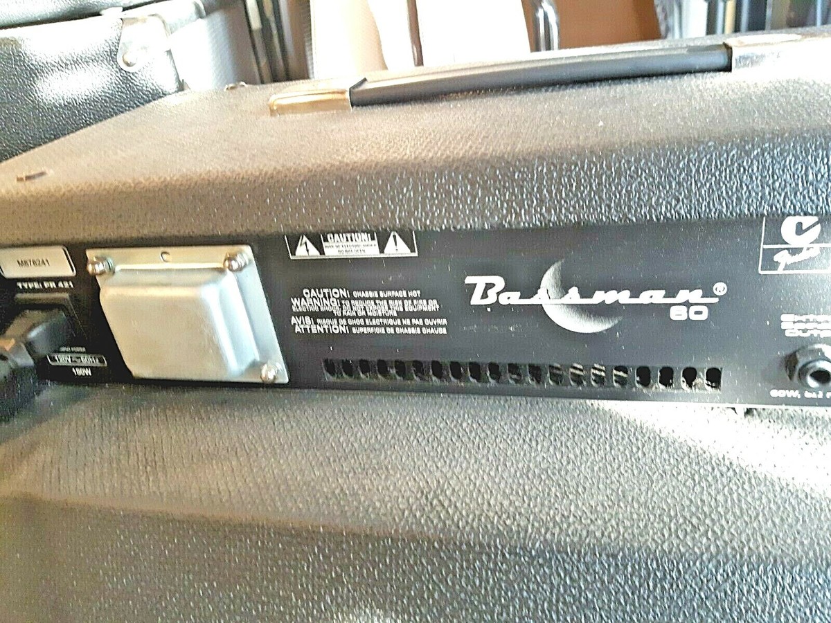 In Montreal: Fender Bassman 60 Combo Bass Amp! 60 Watts! 1x12