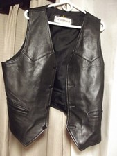 Vintage DEERSKIN BRAND BLACK Leather Vest size LARGE Western BIKER Cowboy HARLEY