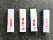 Spark Plugs x 4 Bosch Fits  Renault Clio Dacia Duster Peugeot Citroen C2 C3 C4