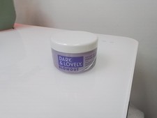 Dark Lovely Blowout Shine Gloss Serum Balm 3.38 fl oz 100ml -Opened Never Used