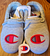 Champion University Slippers Grey Big C Logo Faux Fur Lined Men 6 Women 8 NEW