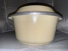 Vintage CLUB 1970's Stock Pot/Dutch Oven W/ Lid Club Retro Ivory Cast Aluminum — photo 1