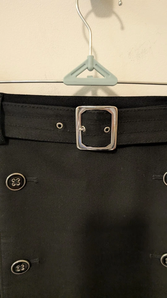 Falda lápiz negra frontal con botones del mercado negro de la Casa Blanca para mujer talla 8 Foto 2 de 4