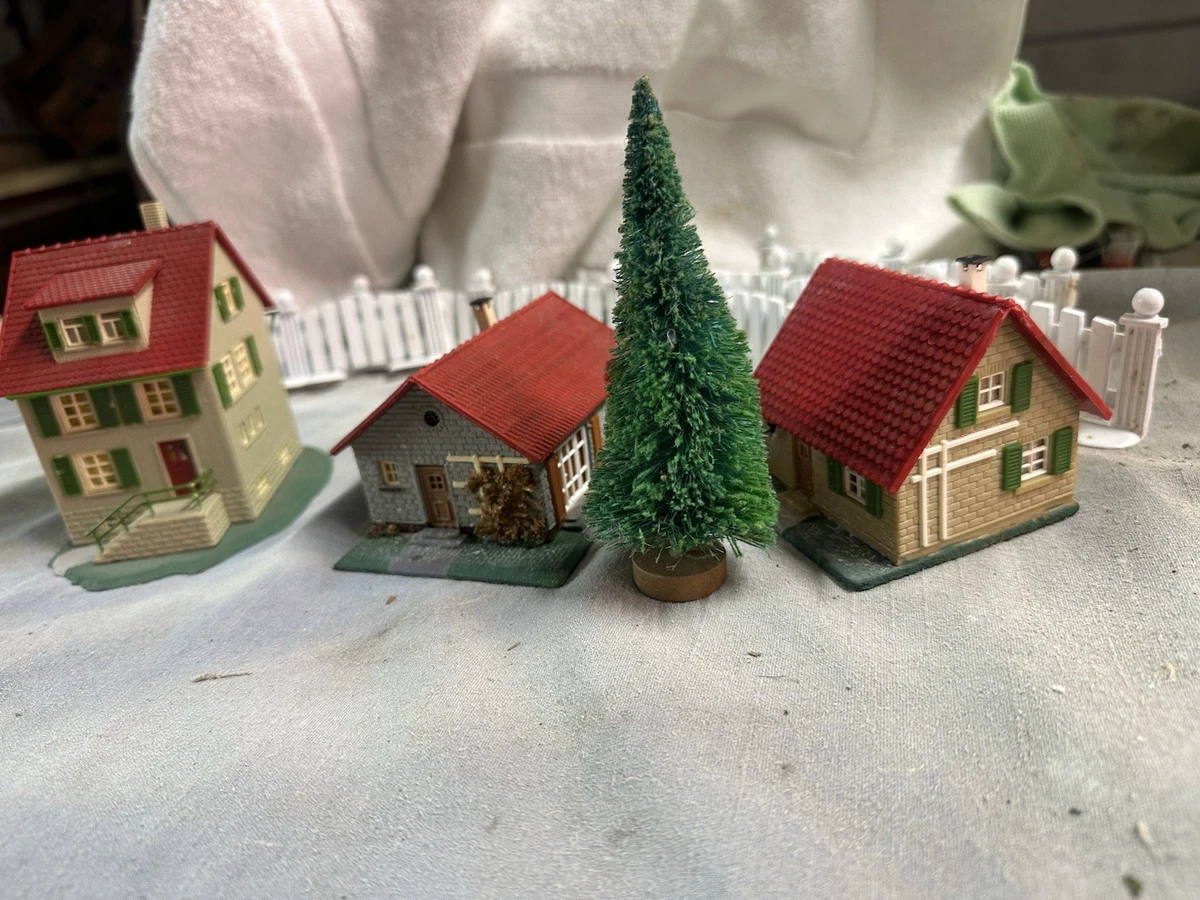 FALLER HO with Vintage Model Railroad Buildings, Tunnels & Bridges