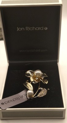 Jon Richard Perlen Blumen Brosche Neu mit Etikett Verpackt Hochzeit Geschenk Goldfarben