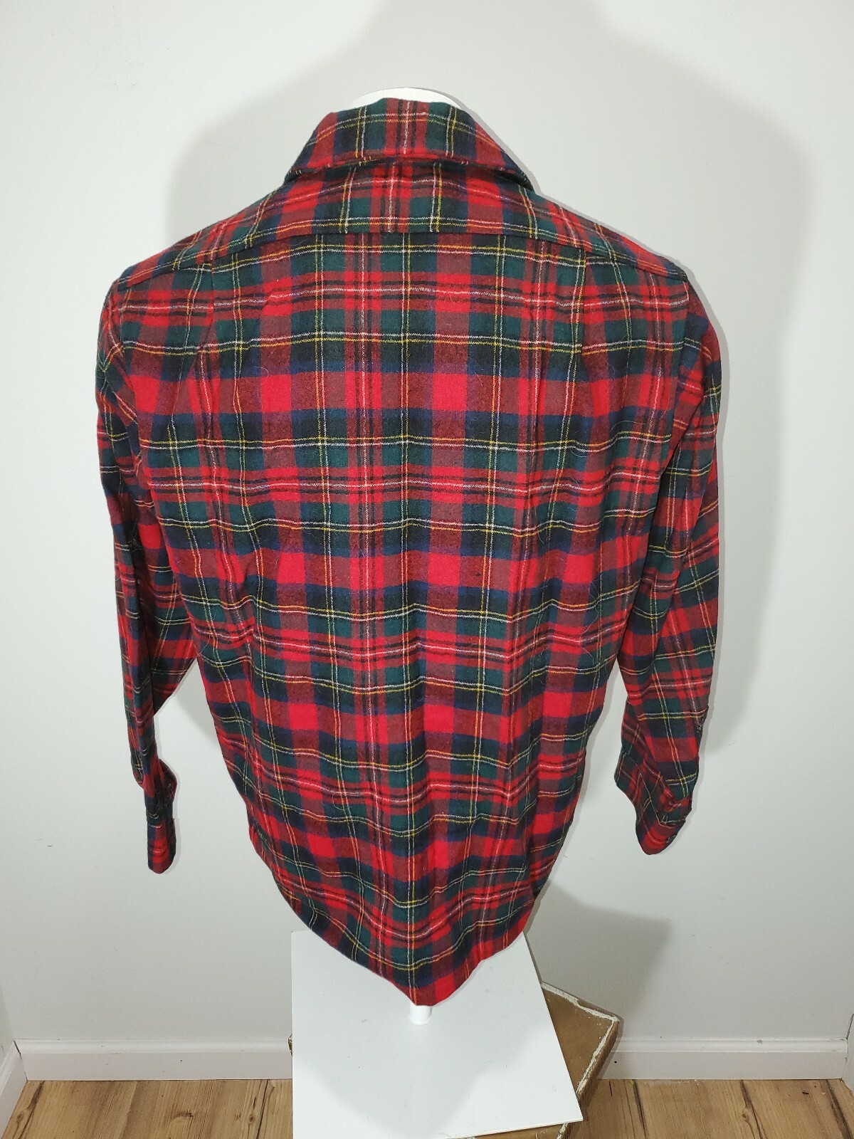 Vtg PENDLETON Red Plaid Wool Loop Collar Flap Poc… - image 5