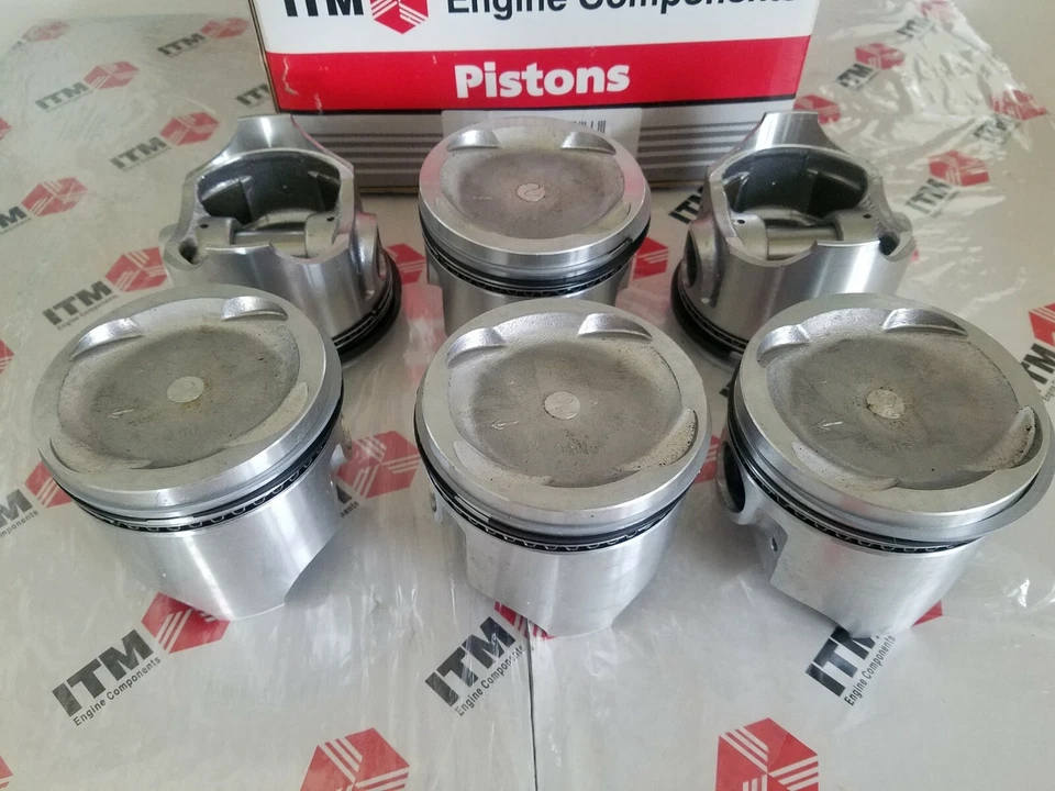 Juego de 6 pistones y anillos estándar Toyota Supra 3.0 litros turbo 1987-1992 Foto 2 de 3