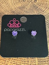 Paparazzi Woman and Girls Post stud Earrings HEART PURPLE NWT