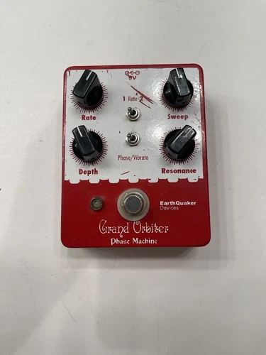 EarthQuaker Devices Grand Orbiter Phase Machine V1 Vibrato Guitar Effect Pedal