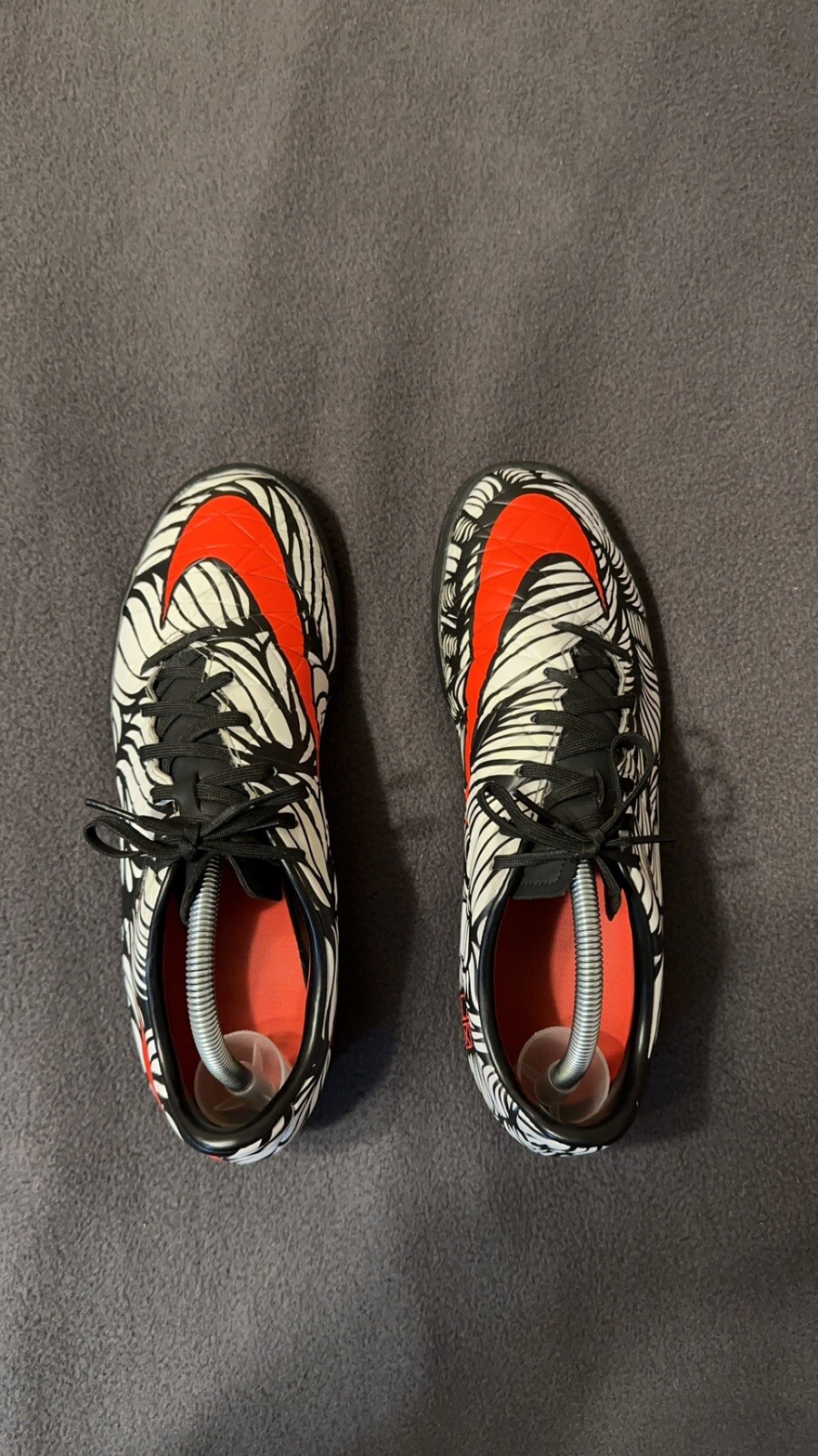 Nike Hypervenom Phelon II NJR IC White Black Red Zebra Size 9.5 Men Shoes Neymar image 6