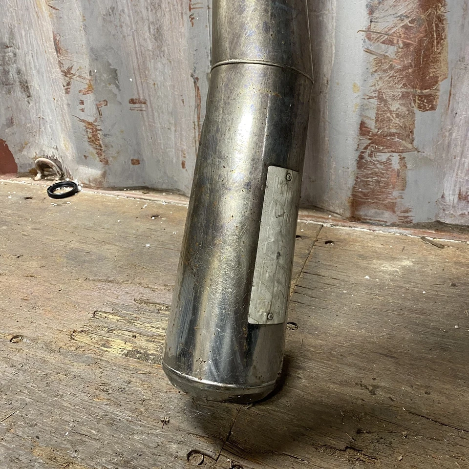 Tubos de escape laterales derechos originales Honda CBX CBX1000 OEM 1979 1980 Super Sport Foto 3 de 4