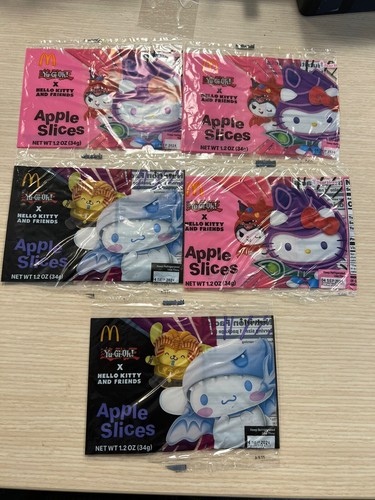 mcdonalds Yugioh x Hello Kitty Apple Slices Wrapper 5 Dark Magician Blue Eyes - 第 1/3 張圖片
