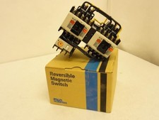 202562 New In Box; Fuji SW-05RM/2E Reversible Starter 13A; 3P; 600V; Coil: 120V