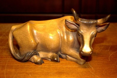 ANRI HAND CARVED WOOD 10'' BACHER OR 8'' BERNARDI NATIVITY SET SCENE OX FIGURINE