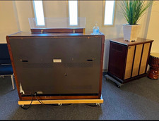 Hammond Electric Organ 61-Key Dual Manual Wood Console, Brown