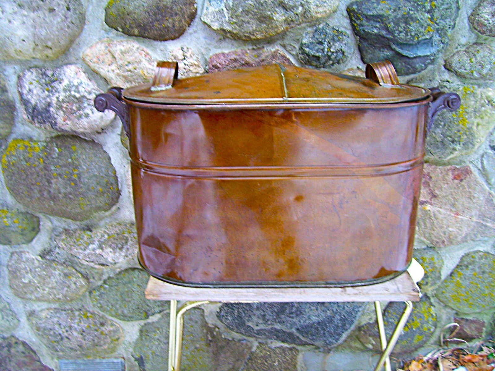 ANTIQUE COPPER WASH BOILER  TAPPERED LID ~ PRIMITIVE LAUNDRY TUB ~ STORAGE DECOR