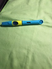 Pelikan 809160 Griffix Füller für Rechtshänder, Neon Fresh Blue, 1 Stück