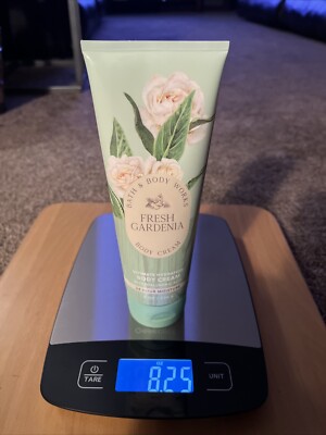 Bath & Body Works FRESH GARDENIA 24HR Ultímate Hydration Body Cream 8oz. 90%full