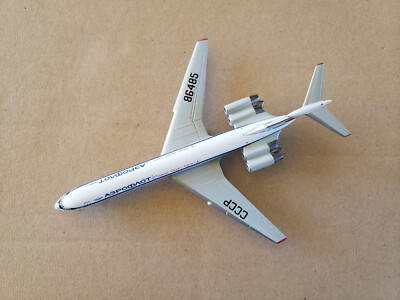 1/400 Gemini Jets アエロフロートIL-62M IMG_0418__50186.1582928607.jpg?c=2