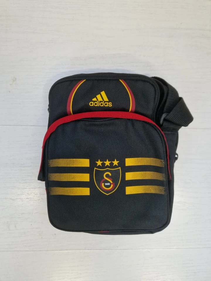 4700/162 ADIDAS Galatasaray Sac Banane Sacoche Belt Sac - Photo 1/1